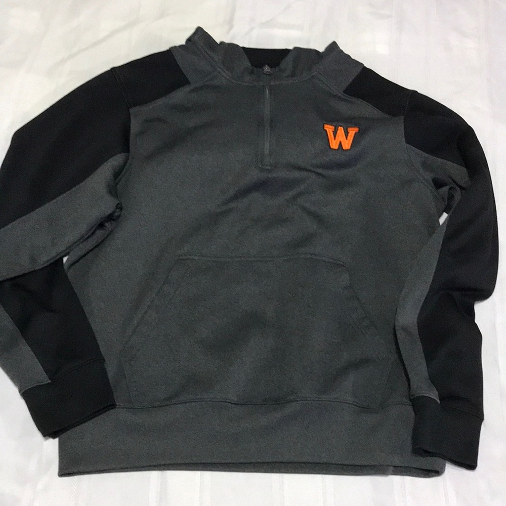 Sport pullover with hood